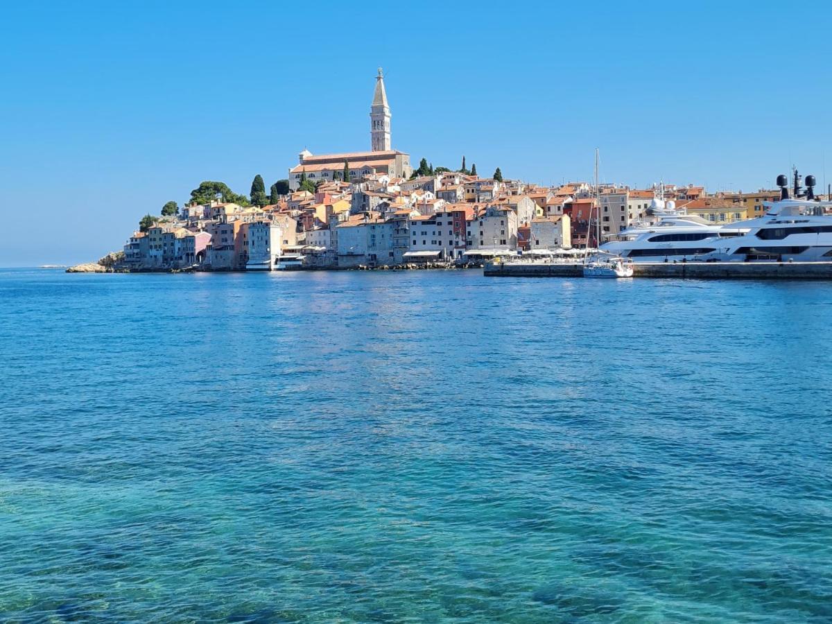 Room Adry Rovinj Bagian luar foto